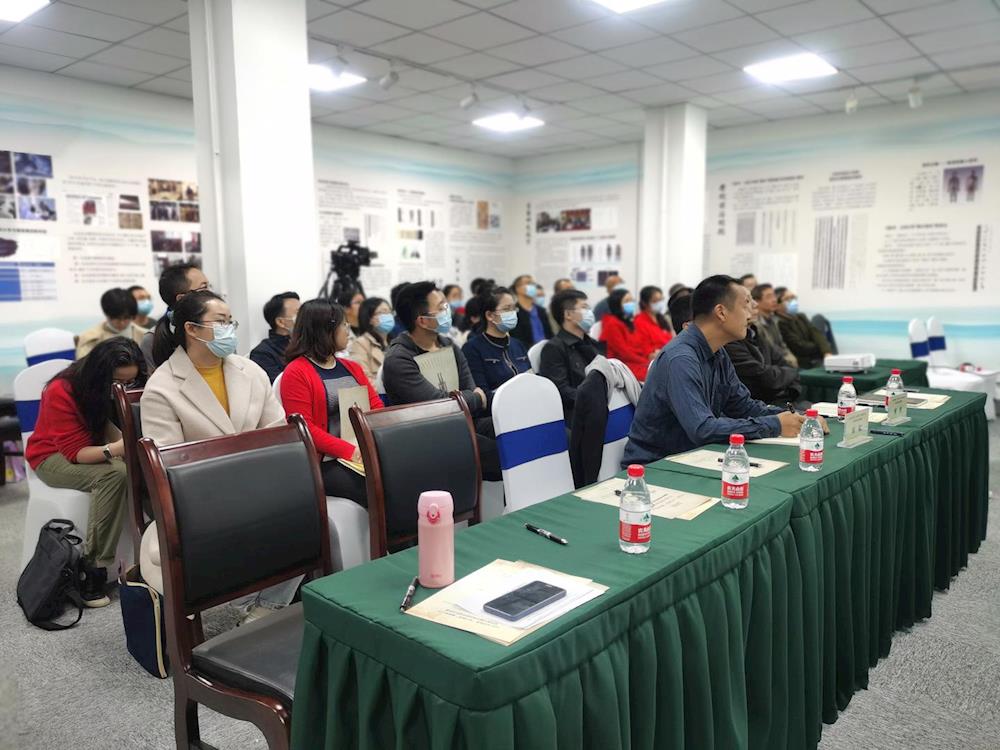 a3bf93107281473bb5631586a6bed866.jpg a3bf93107281473bb5631586a6bed866.jpg